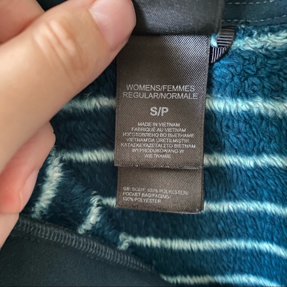 The North Face Osito Fuzzy Blue Stripe Jacket Women's Small - Picture 4 of 4